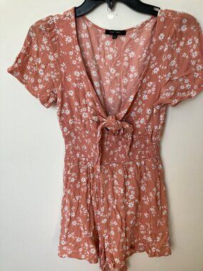 Worn Love Tree Light Coral w/White Flowers Romper Size S